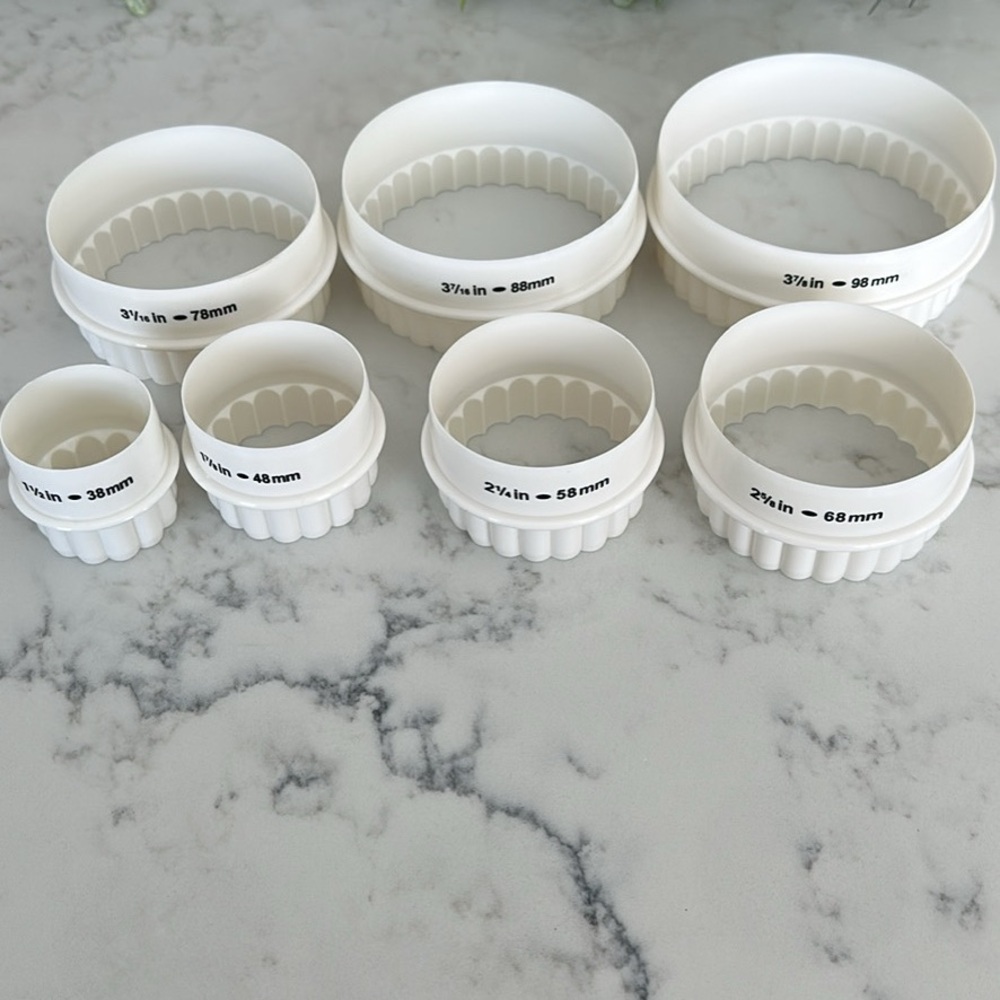 Set of White Round Cookie Cutters